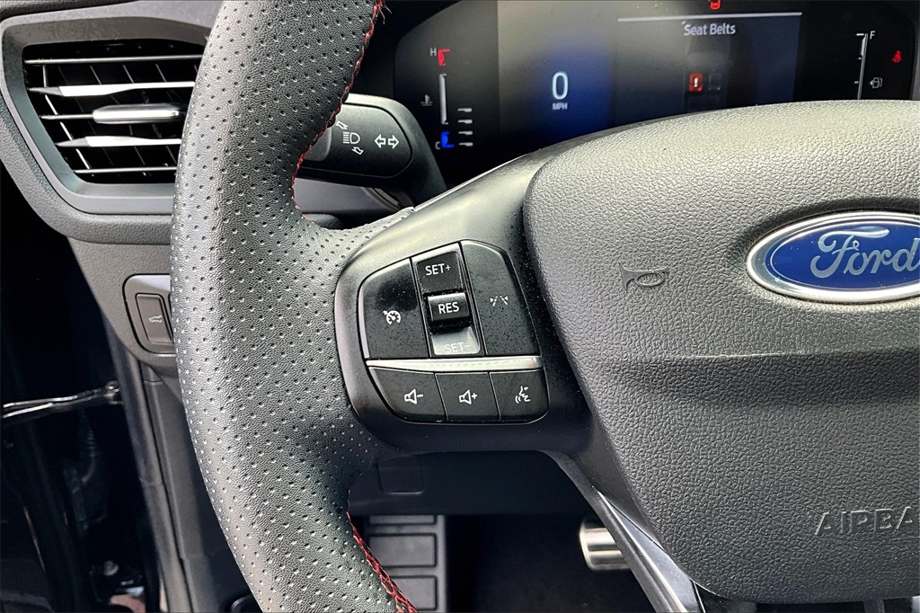 2024 Ford Escape ST-Line - Photo 23