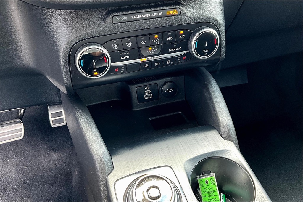 2024 Ford Escape ST-Line - Photo 27
