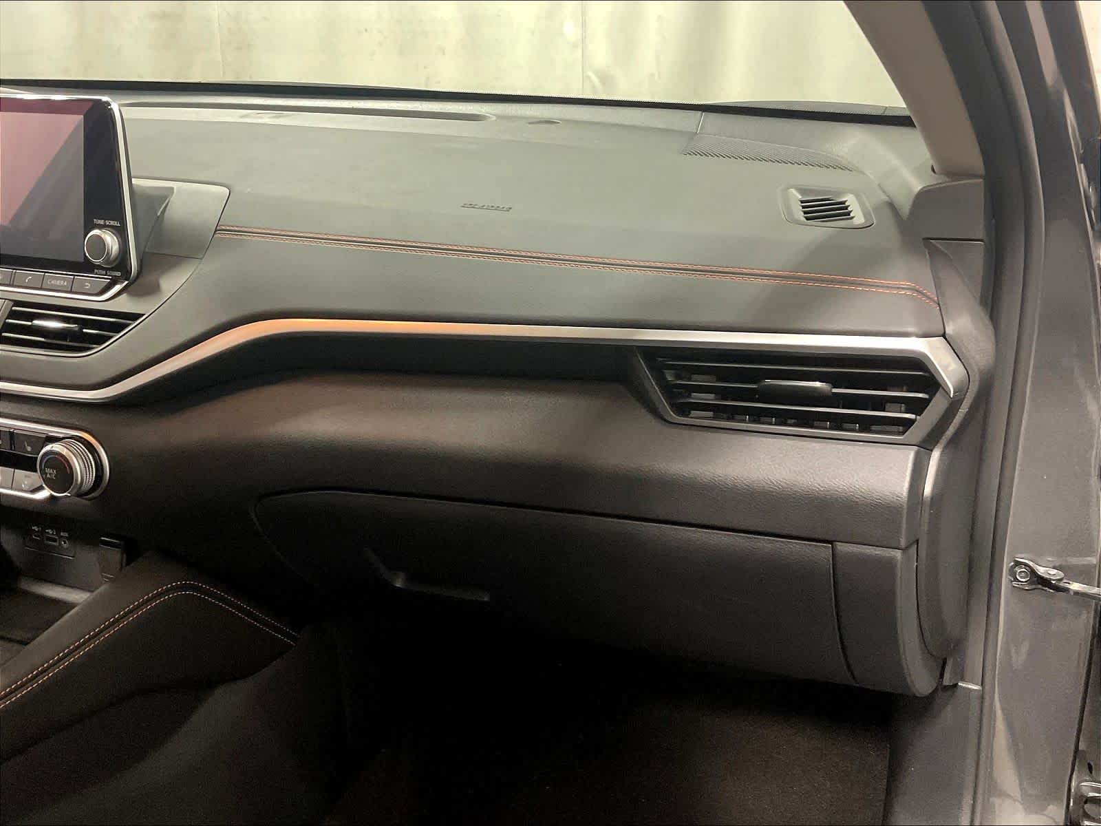 2022 Nissan Altima 2.5 SR - Photo 13