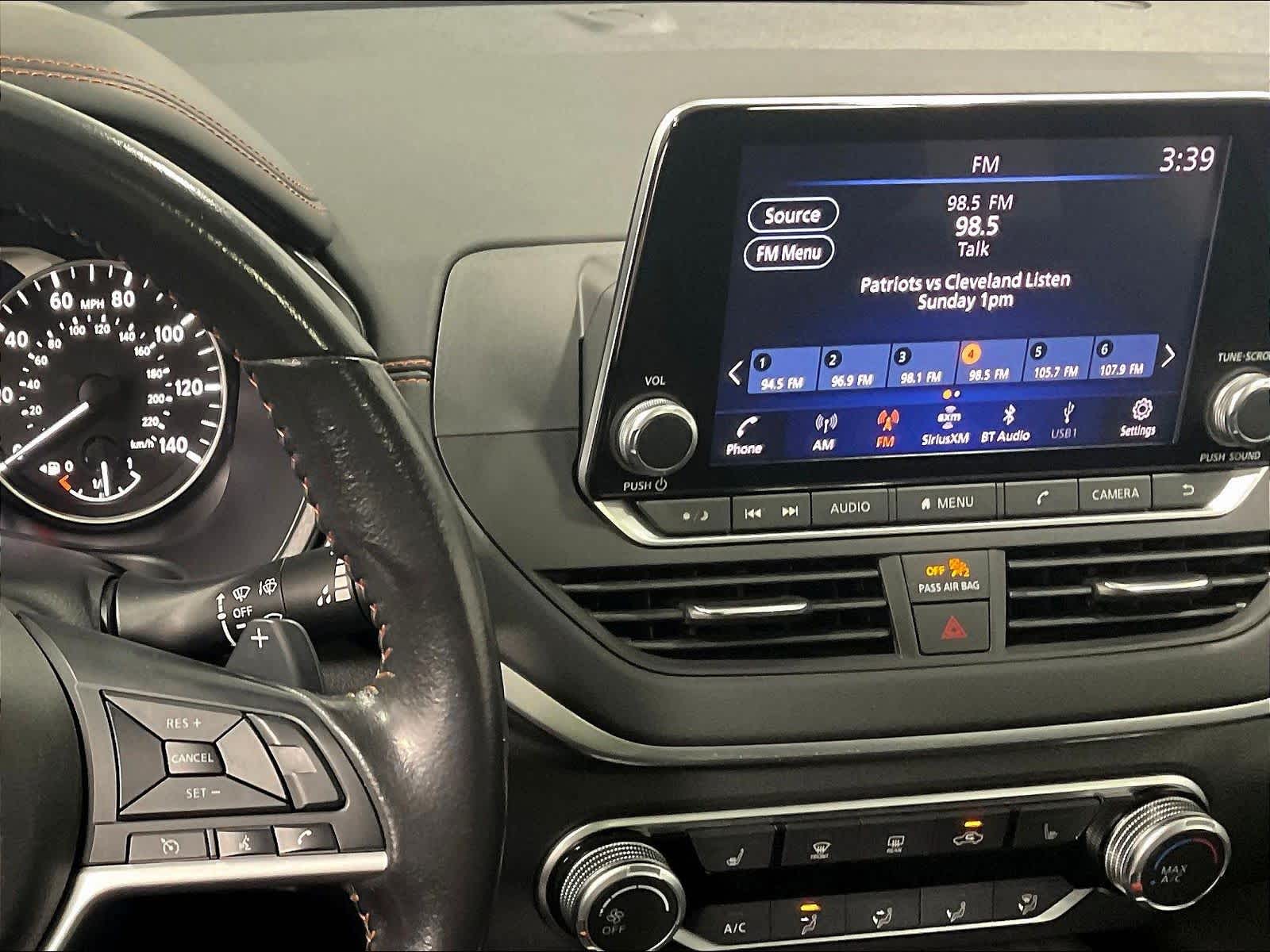 2022 Nissan Altima 2.5 SR - Photo 18