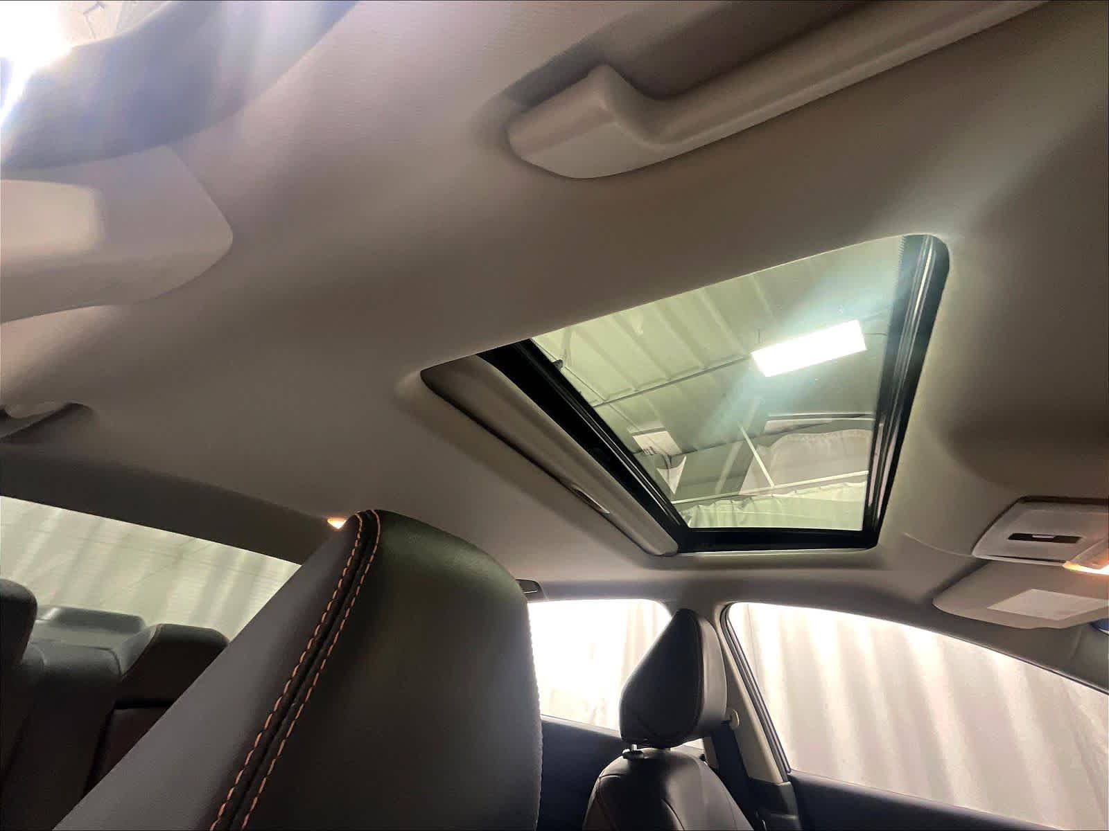 2022 Nissan Altima 2.5 SR - Photo 22