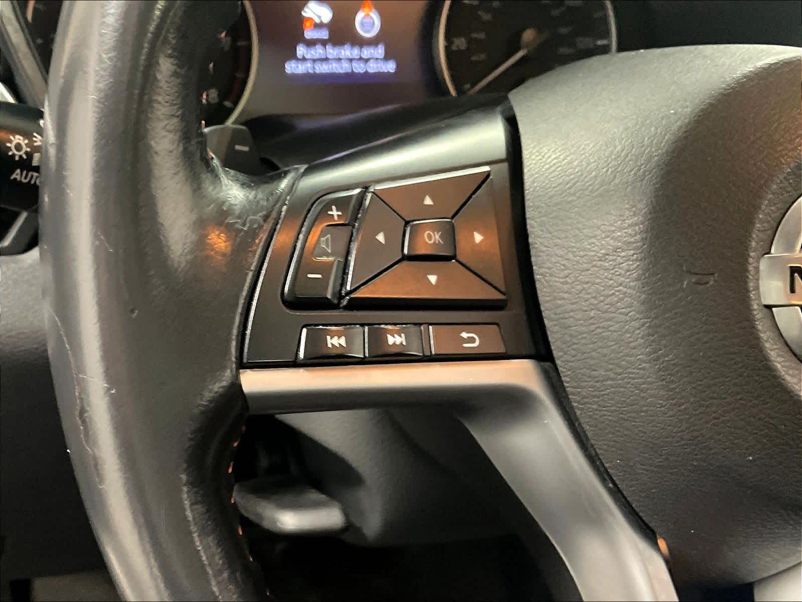2022 Nissan Altima 2.5 SR - Photo 23