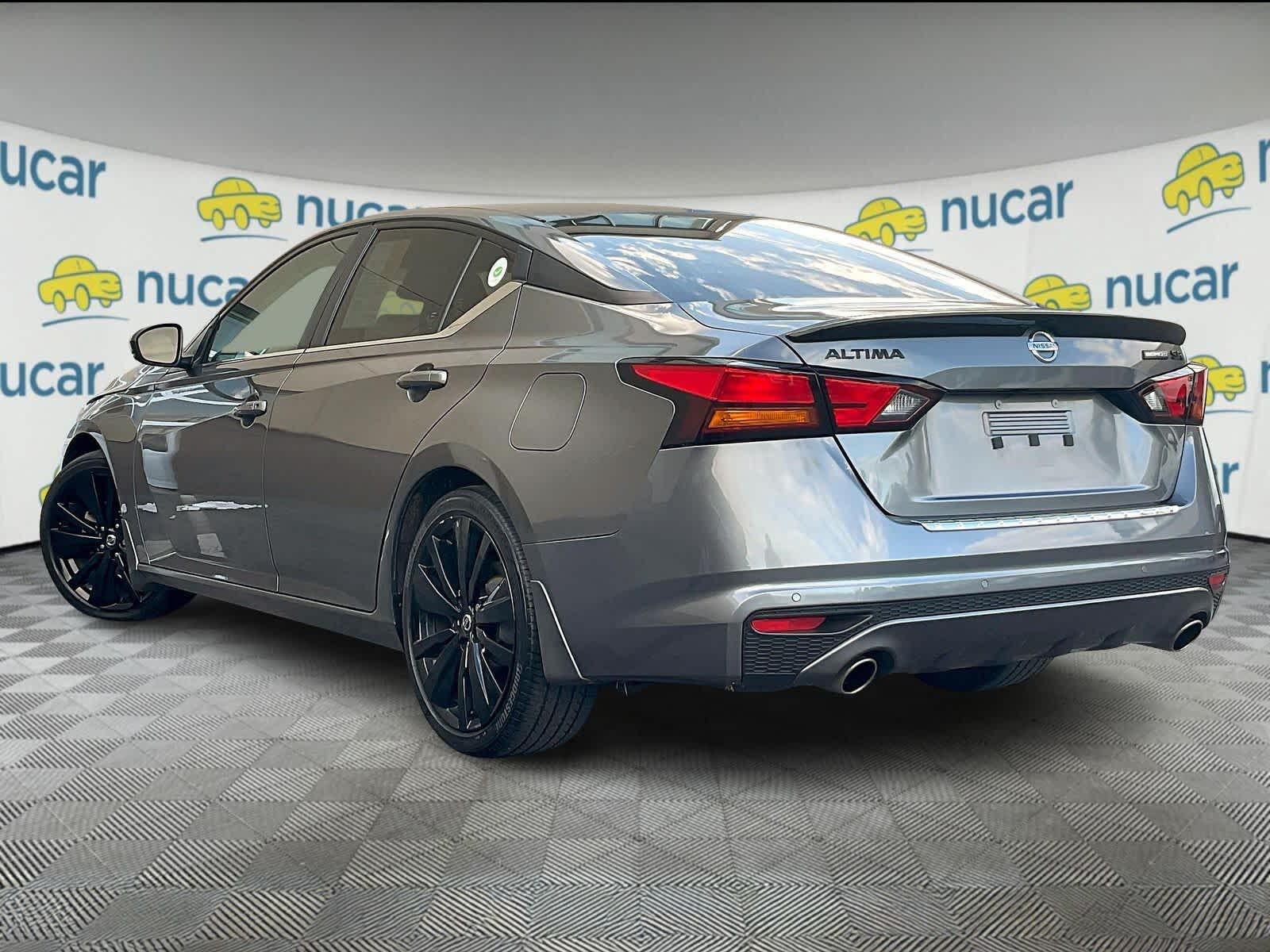 2022 Nissan Altima 2.5 SR - Photo 4