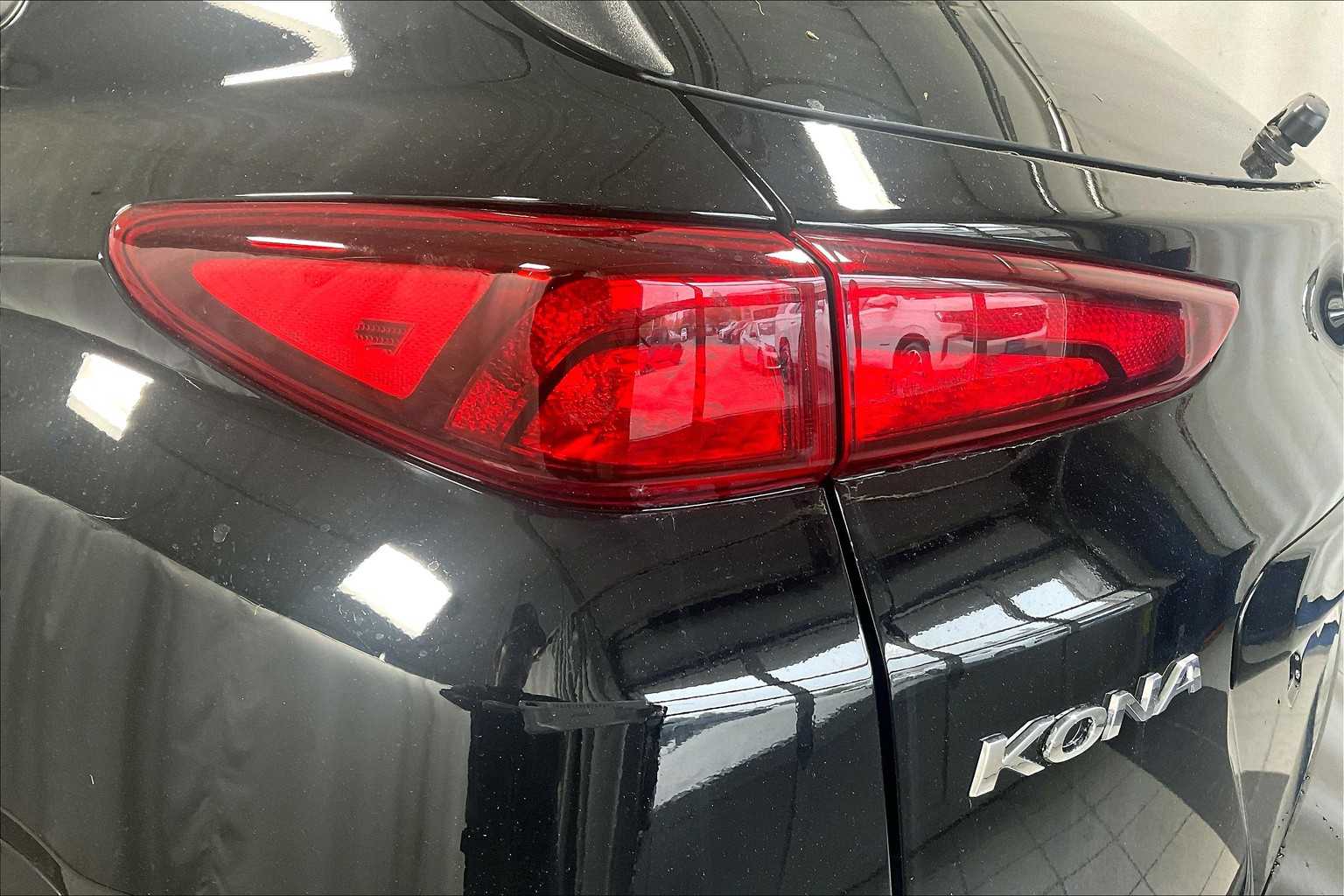 2023 Hyundai Kona Electric SE - Photo 34