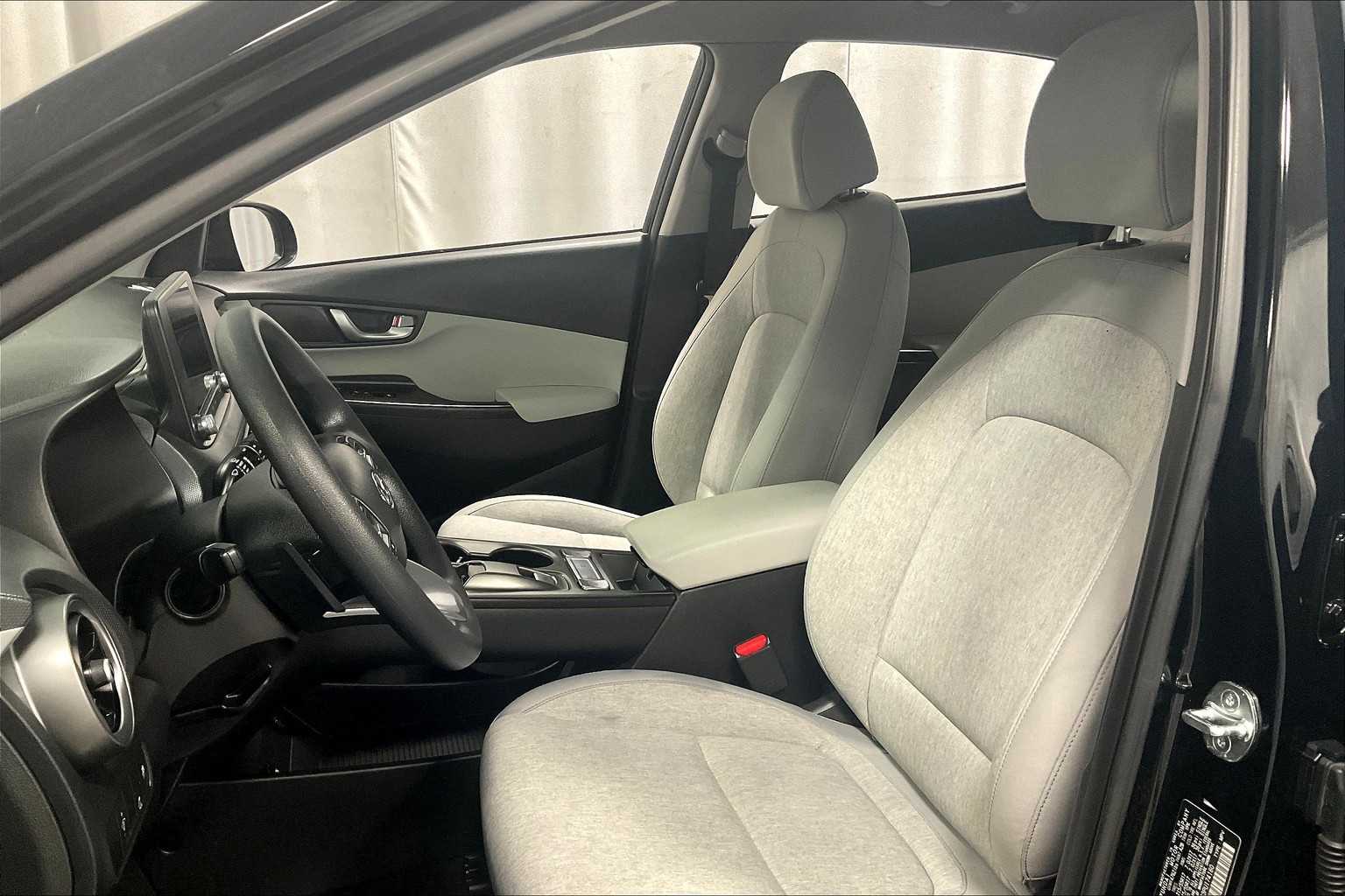 2023 Hyundai Kona Electric SE - Photo 10