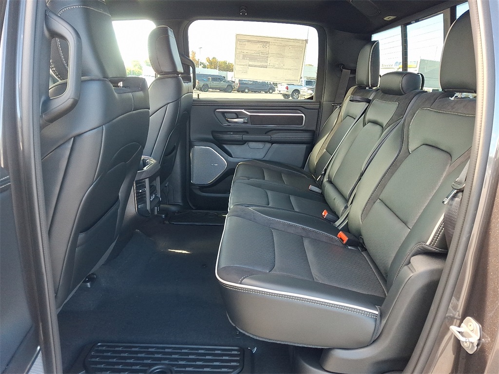 2026 Ram 1500 Laramie - Photo 6