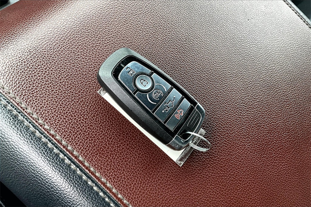 2021 Ford F-150 Lariat - Photo 11