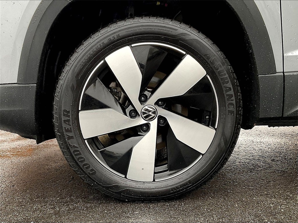 2023 Volkswagen Taos 1.5T S - Photo 21