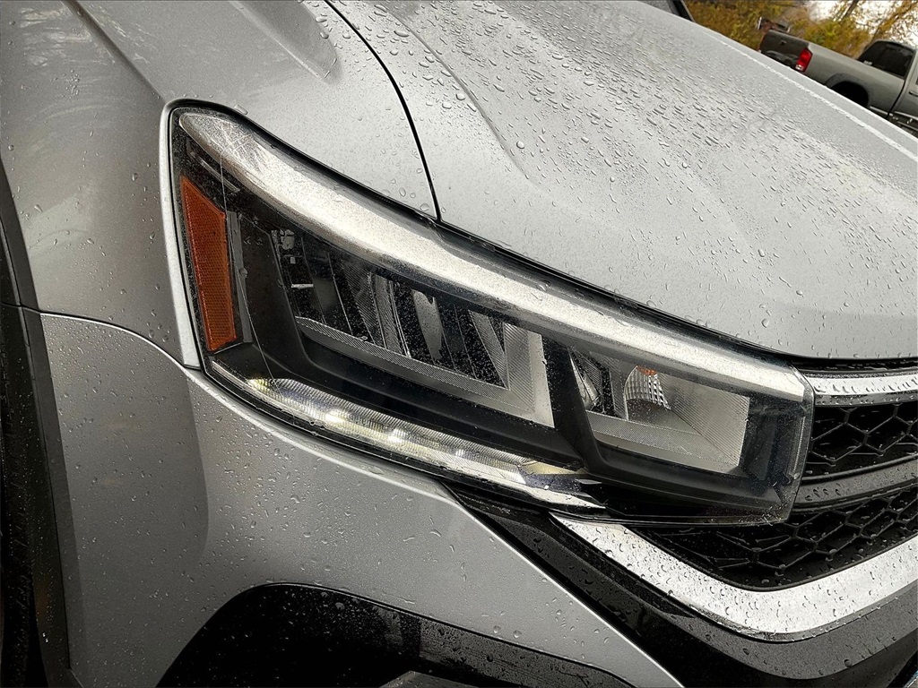 2023 Volkswagen Taos 1.5T S - Photo 29