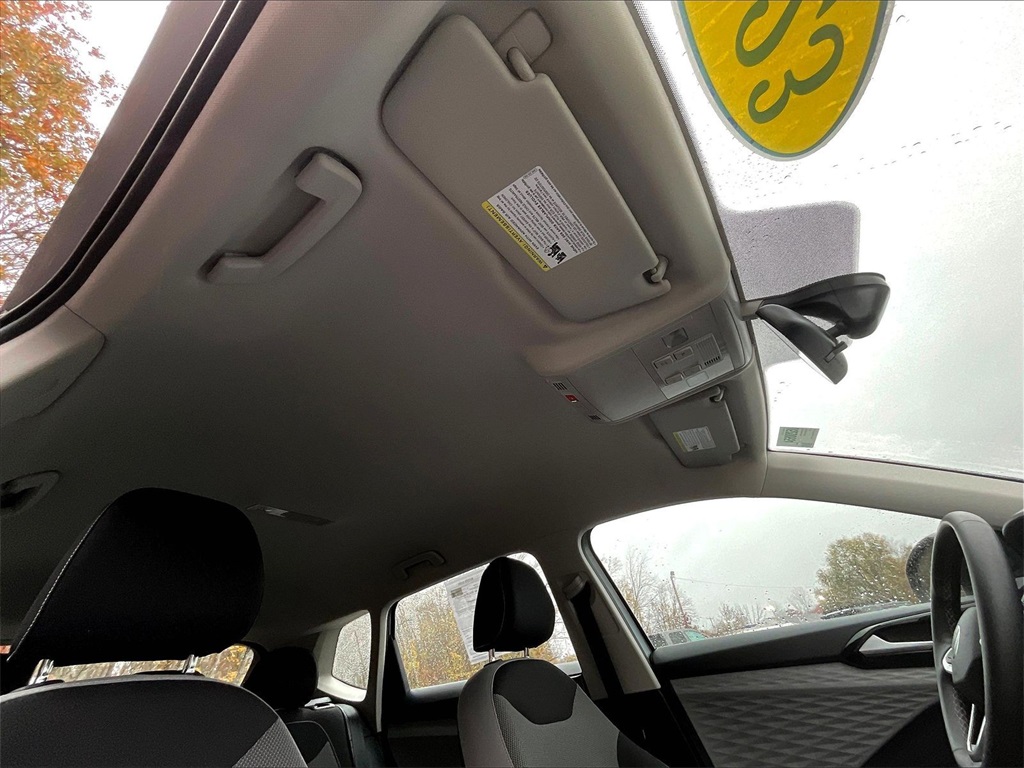 2023 Volkswagen Taos 1.5T S - Photo 7