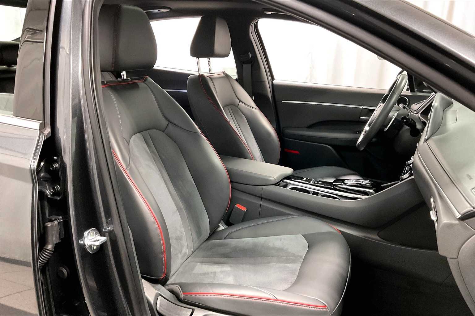 2022 Hyundai Sonata SEL Plus - Photo 11