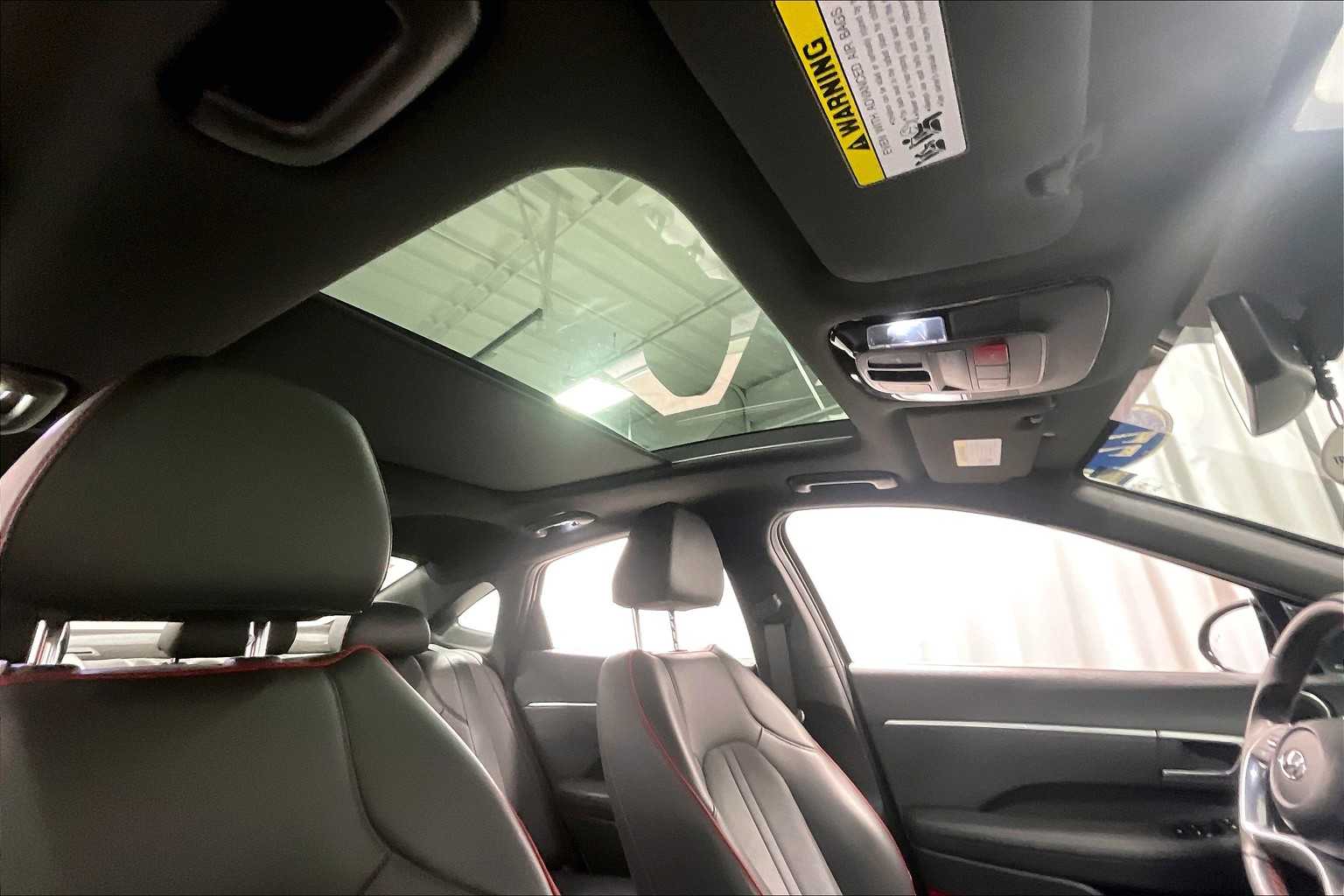 2022 Hyundai Sonata SEL Plus - Photo 22