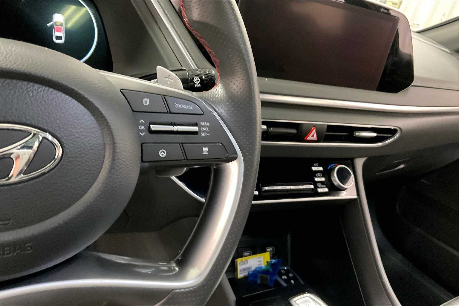 2022 Hyundai Sonata SEL Plus - Photo 24