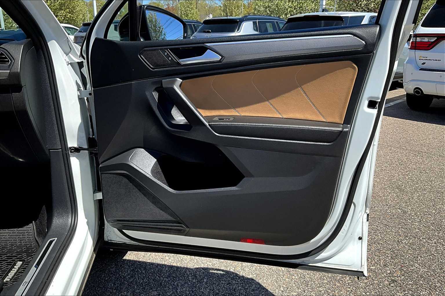 2022 Volkswagen Tiguan SE R-Line Black - Photo 12