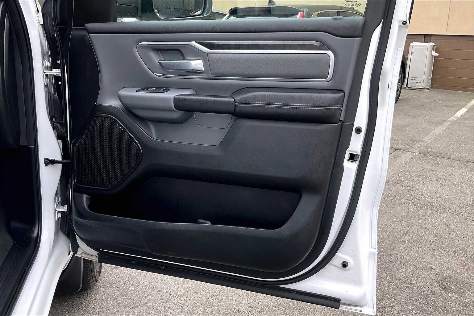 2022 Ram 1500 Big Horn - Photo 12