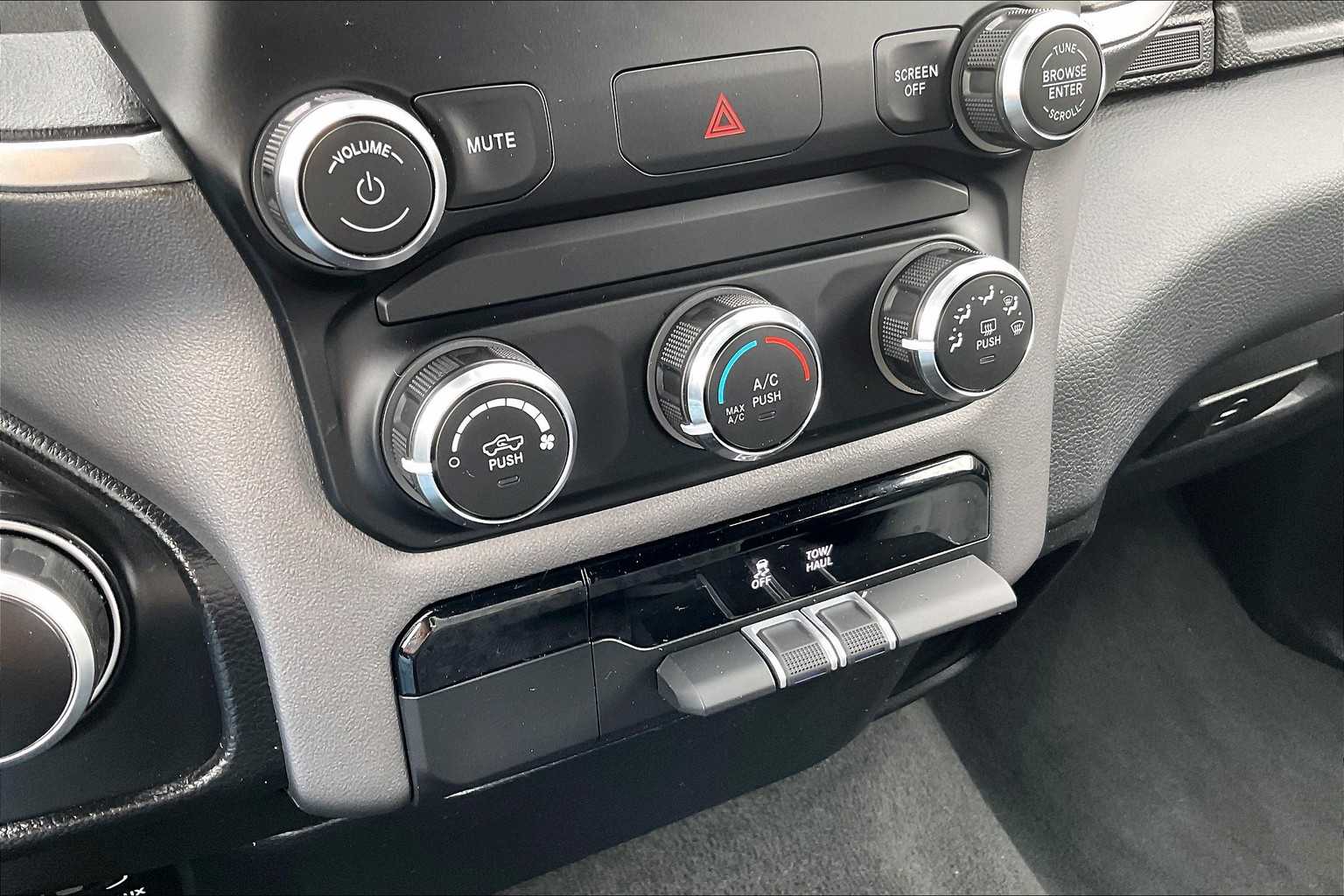 2022 Ram 1500 Big Horn - Photo 25