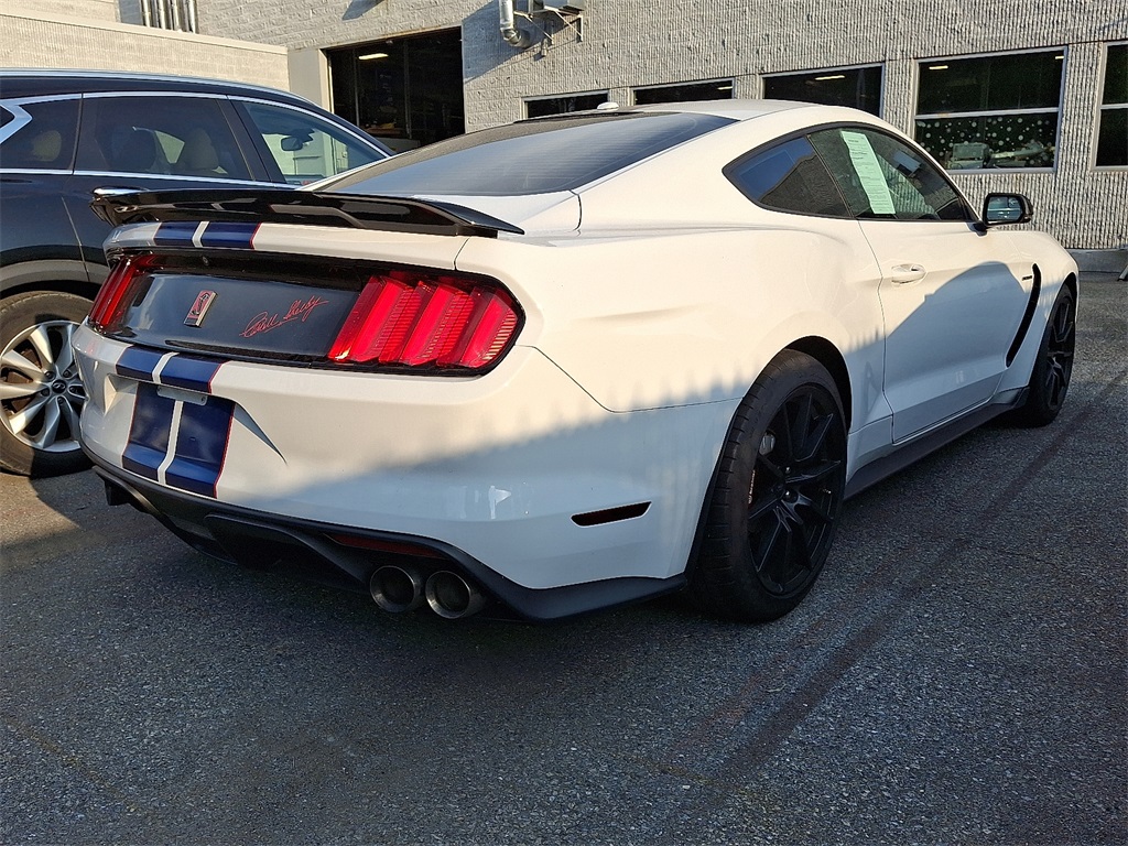 2017 Ford Mustang Shelby GT350 - Photo 6