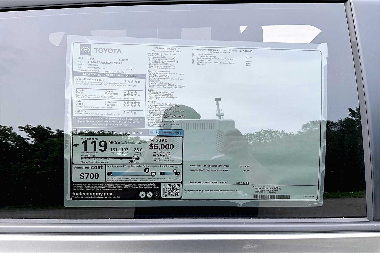 2025 Toyota bZ4X XLE - Photo 18