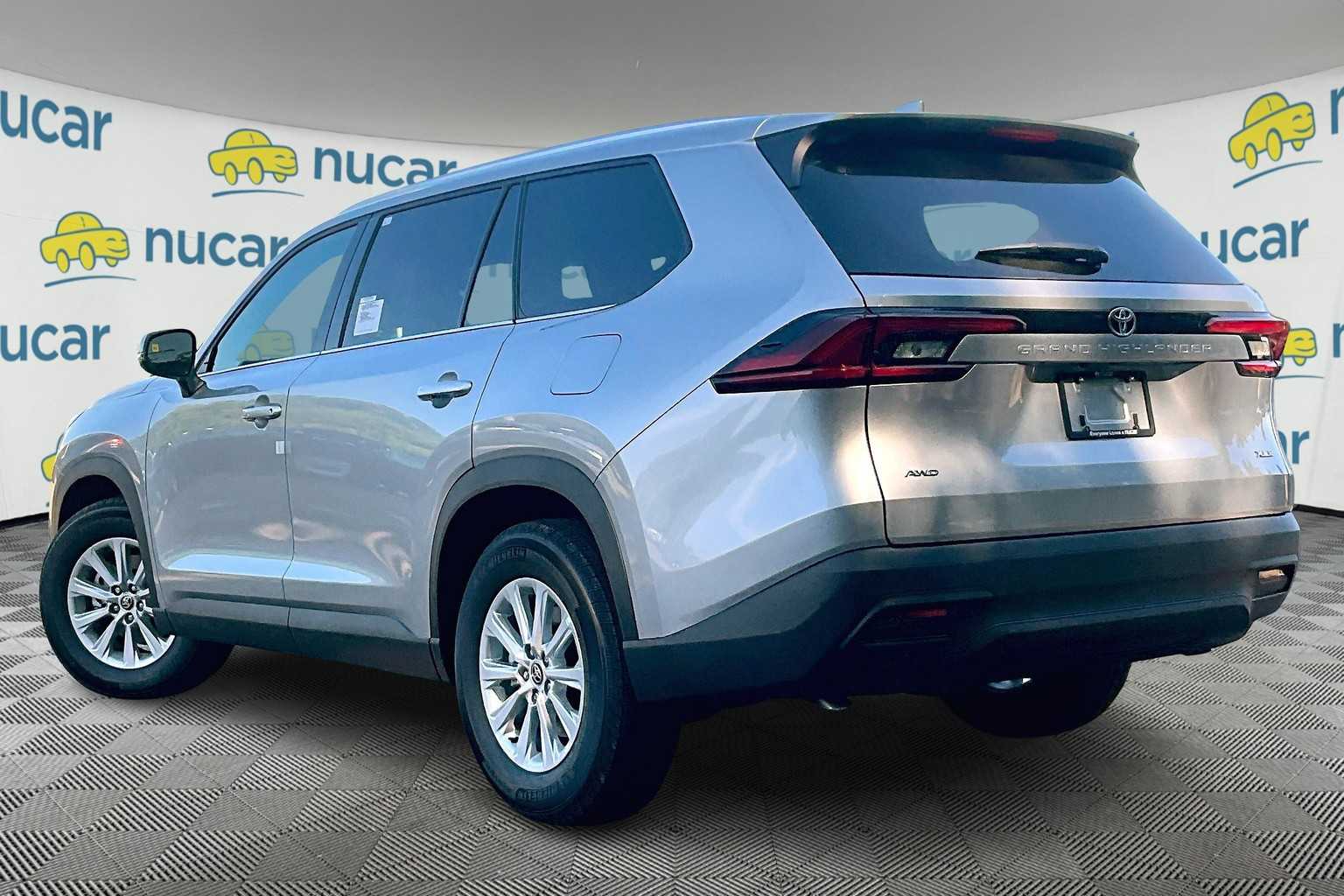 2025 Toyota Grand Highlander XLE - Photo 5