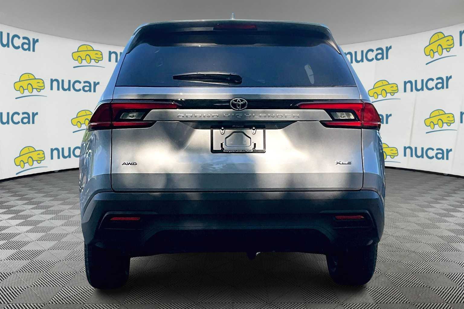 2025 Toyota Grand Highlander XLE - Photo 6