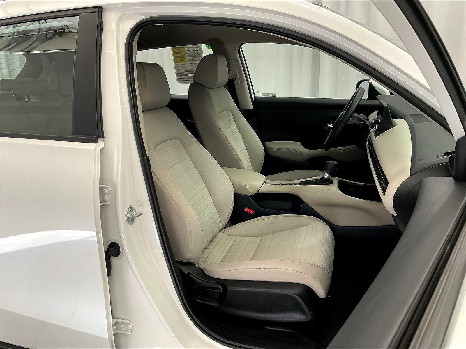 2023 Honda HR-V LX - Photo 11