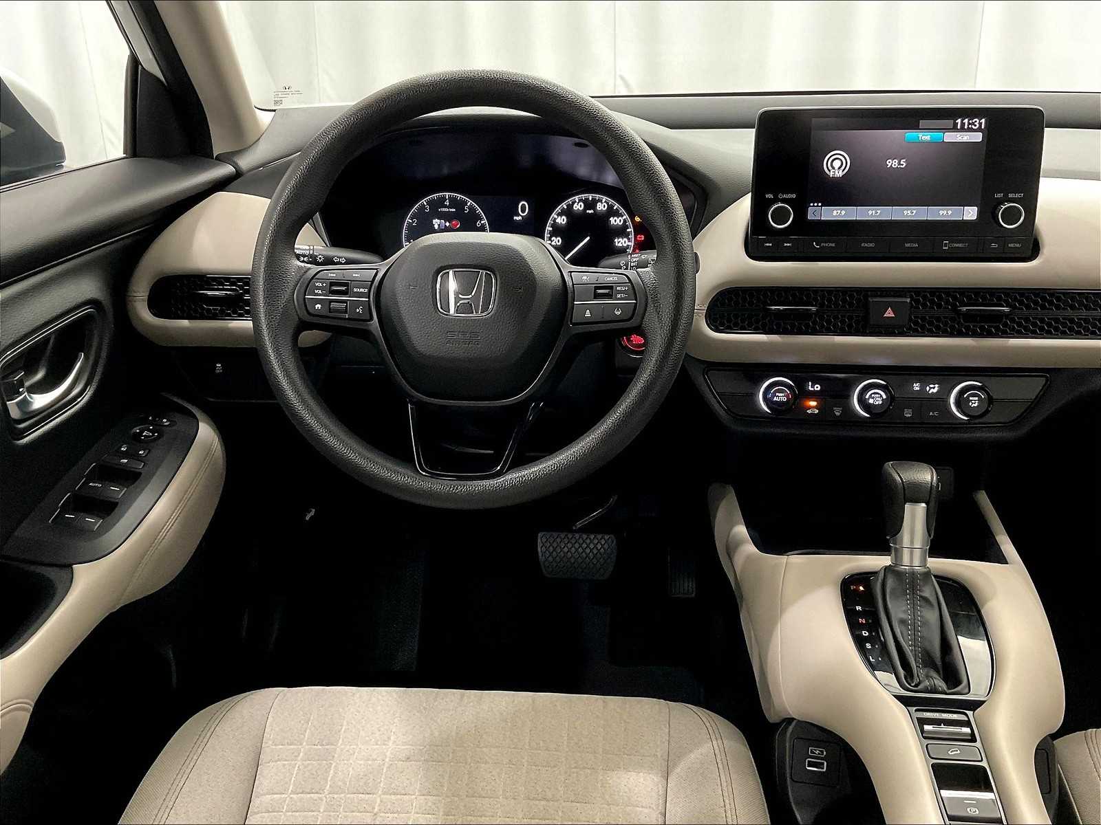 2023 Honda HR-V LX - Photo 17