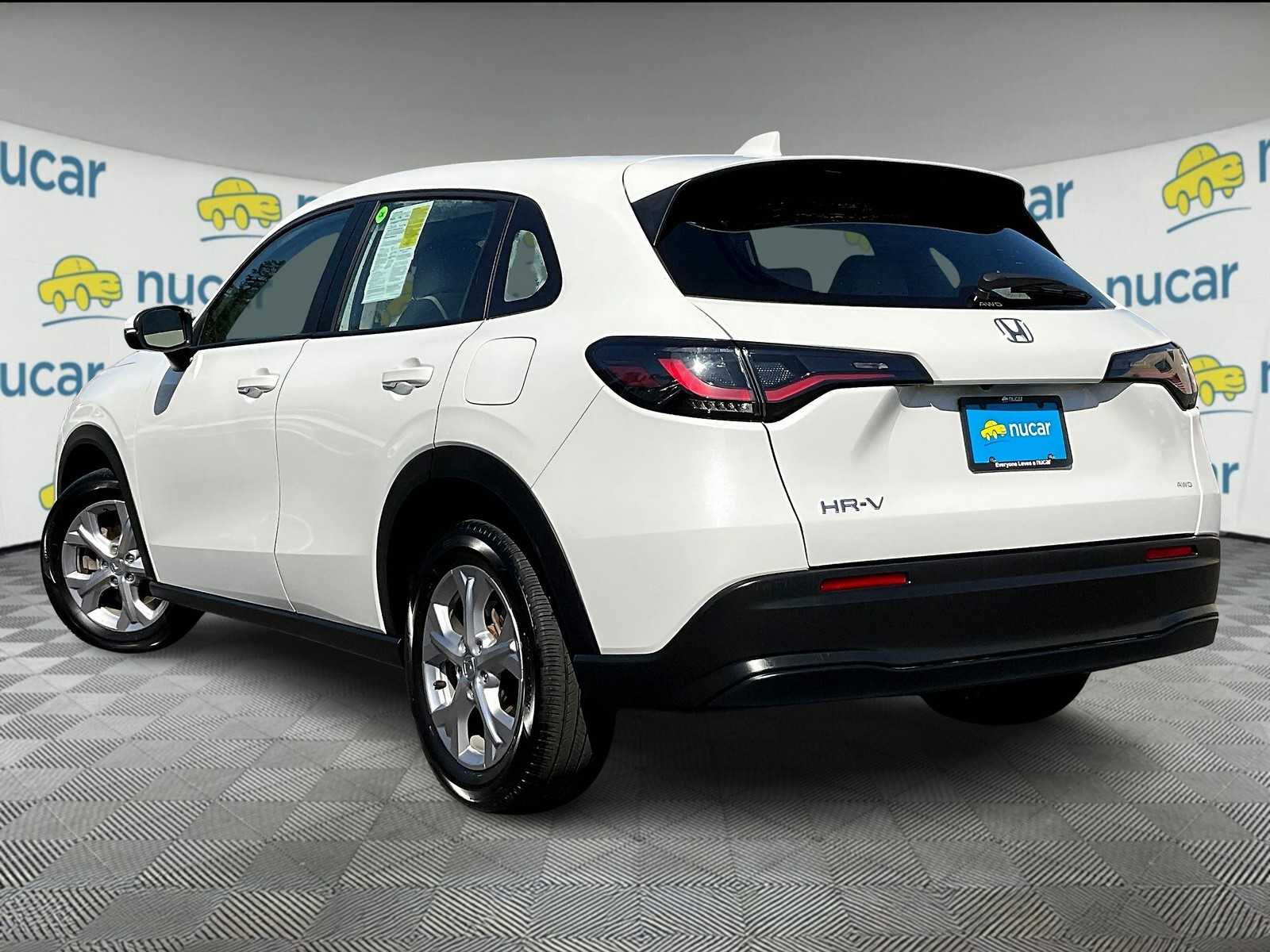 2023 Honda HR-V LX - Photo 4