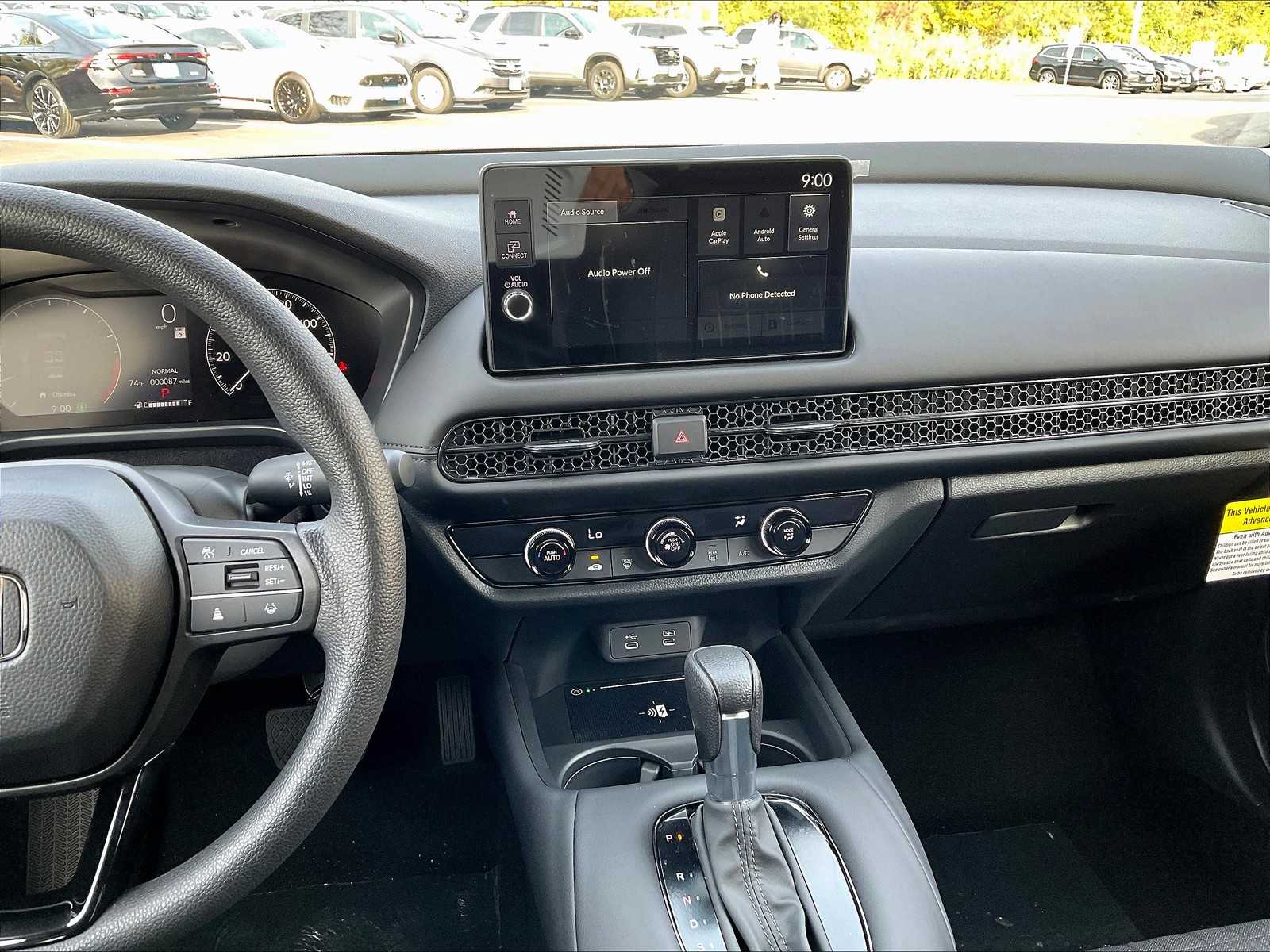2026 Honda HR-V LX - Photo 13