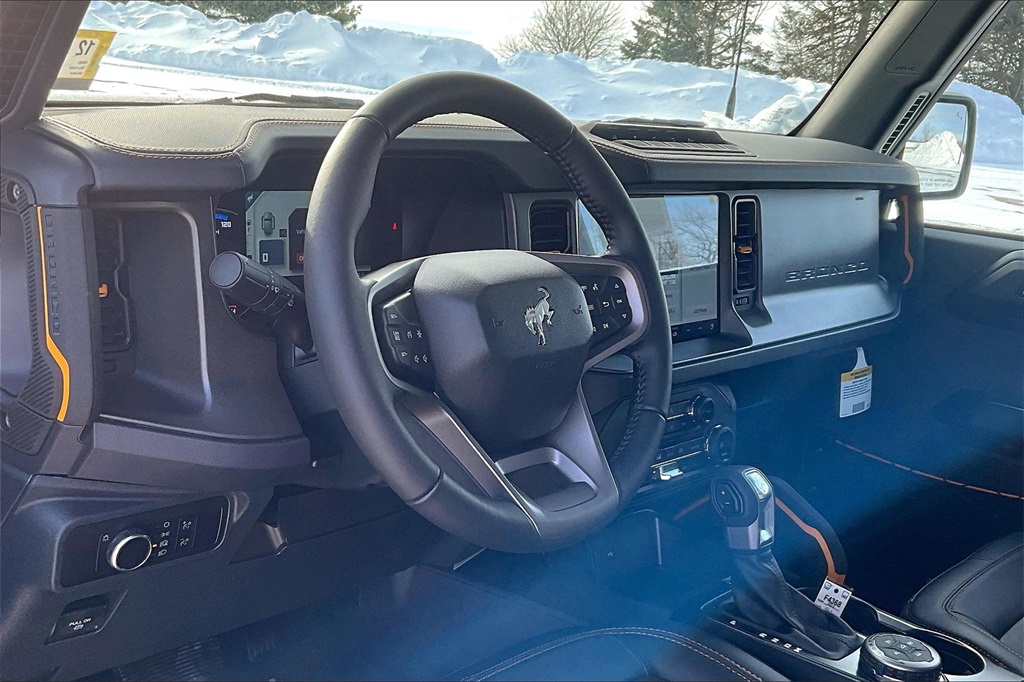 2024 Ford Bronco Badlands - Photo 9
