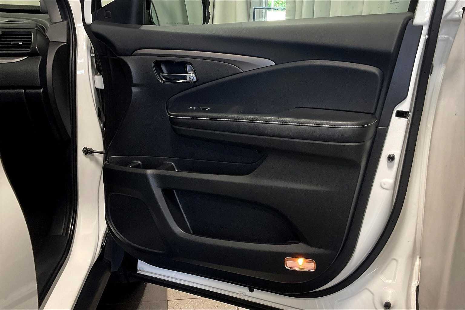2022 Honda Ridgeline RTL-E - Photo 12