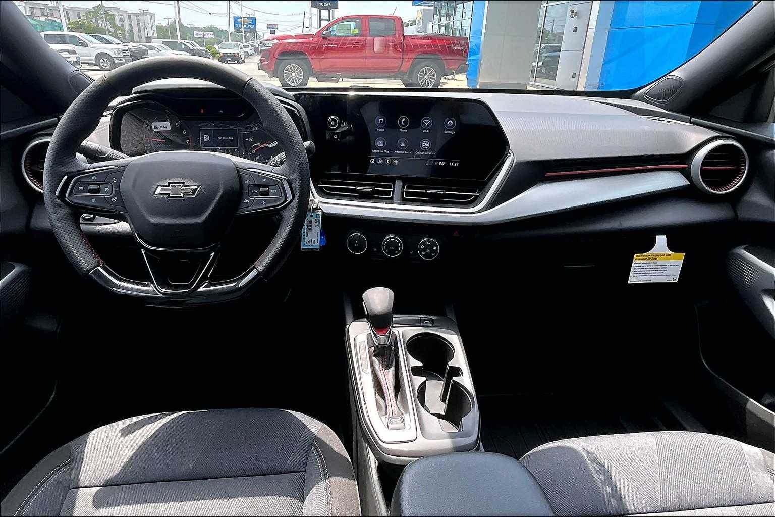 2025 Chevrolet Trax 1RS - Photo 12