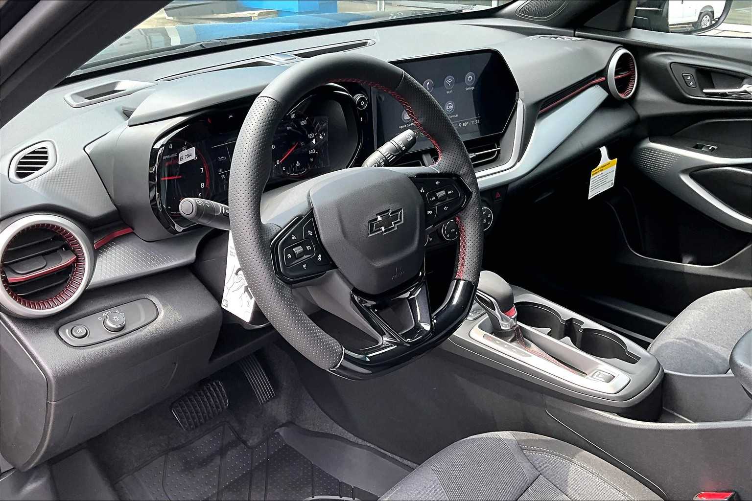 2025 Chevrolet Trax 1RS - Photo 9
