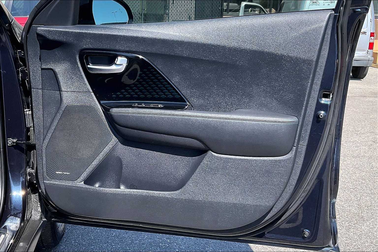 2022 Kia Niro EV EX Premium - Photo 12