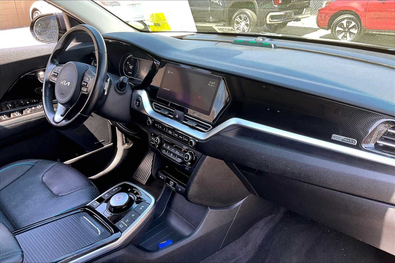 2022 Kia Niro EV EX Premium - Photo 14
