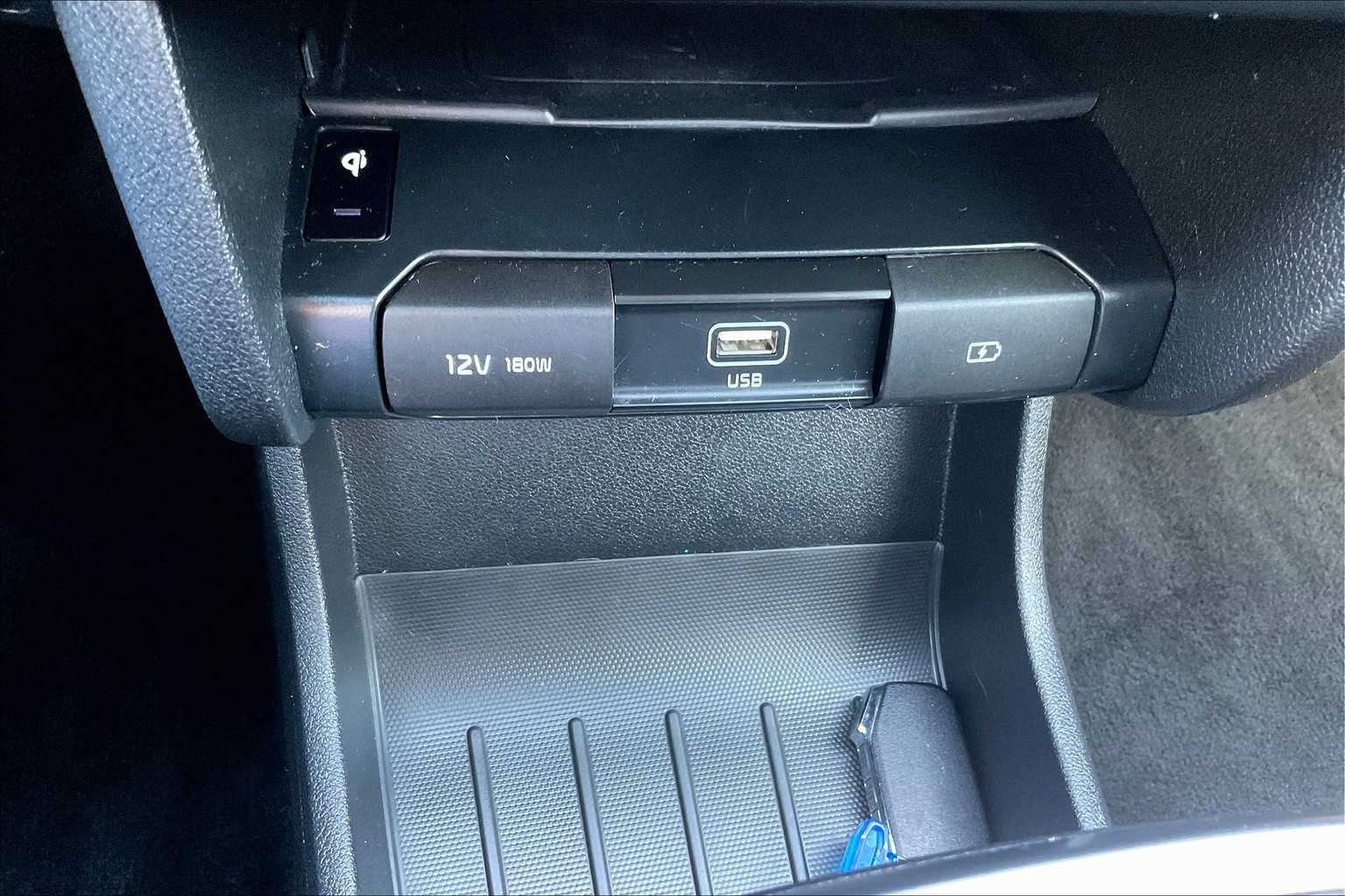 2022 Kia Niro EV EX Premium - Photo 27