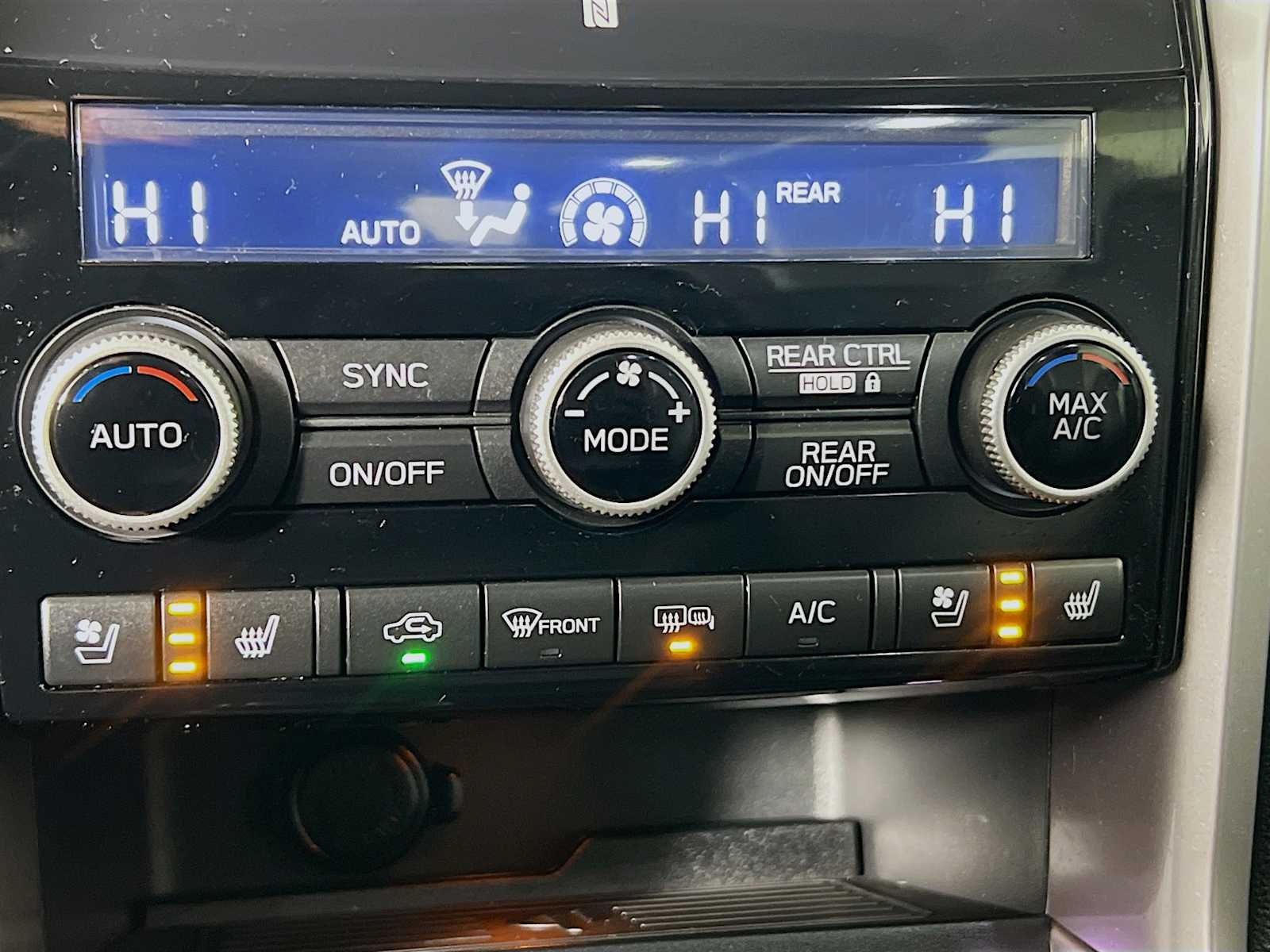 2021 Subaru Ascent Touring - Photo 16