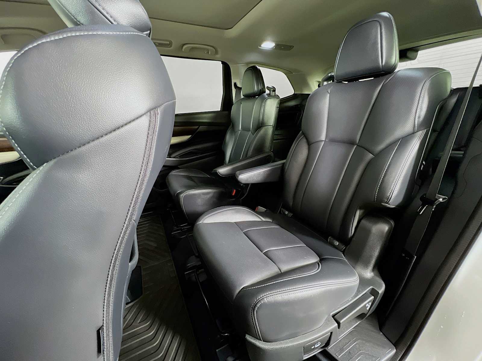 2021 Subaru Ascent Touring - Photo 26