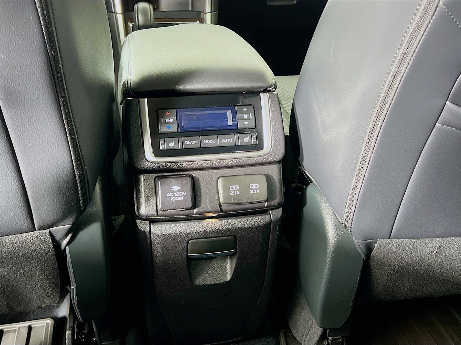 2021 Subaru Ascent Touring - Photo 27