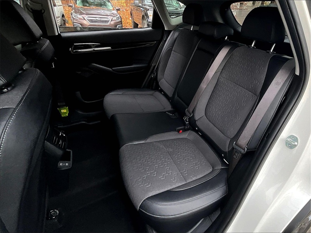 2024 Kia Seltos S - Photo 15