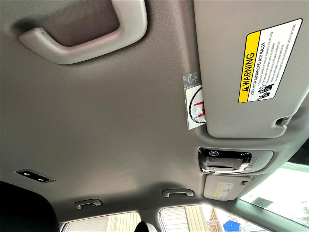 2024 Kia Seltos S - Photo 22