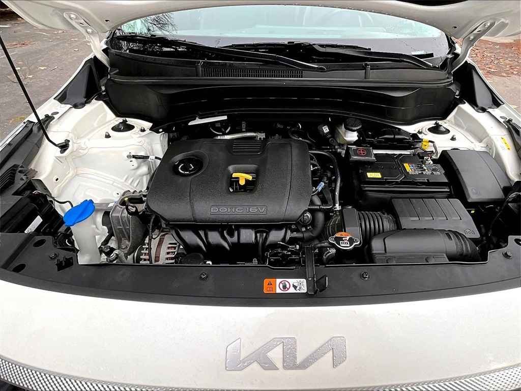 2024 Kia Seltos S - Photo 29