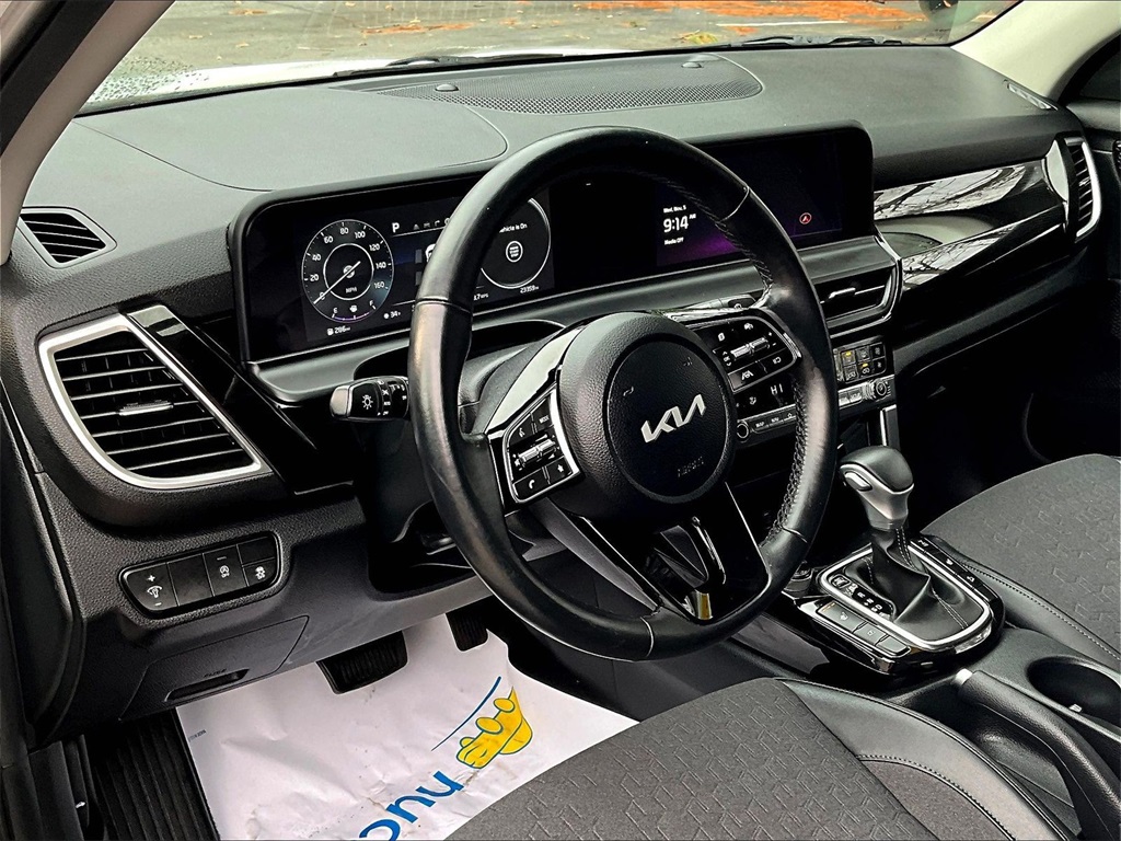 2024 Kia Seltos S - Photo 8