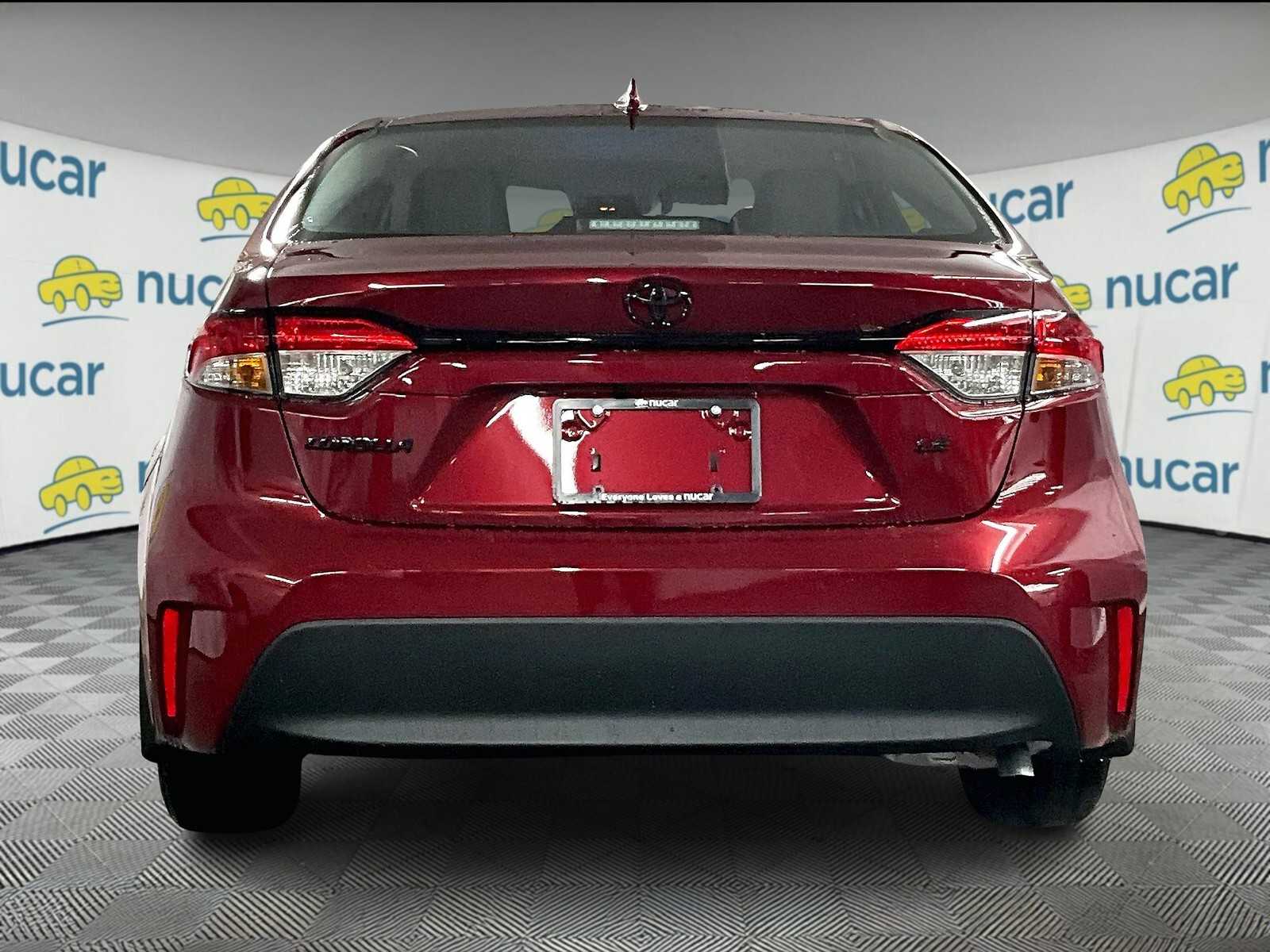 2025 Toyota Corolla LE - Photo 6
