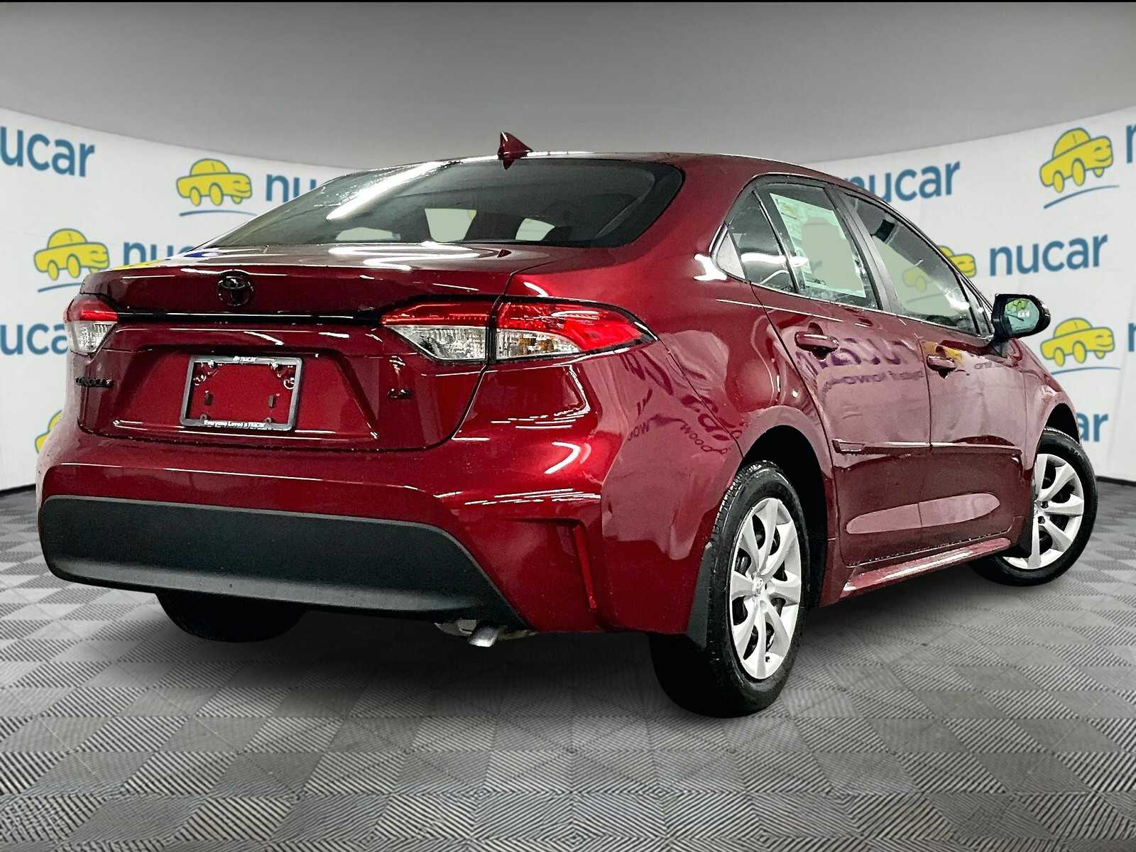 2025 Toyota Corolla LE - Photo 7