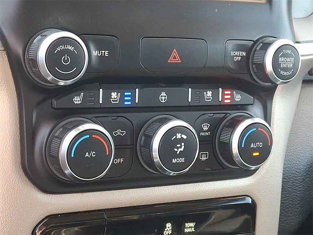 2020 Ram 1500 Laramie - Photo 16