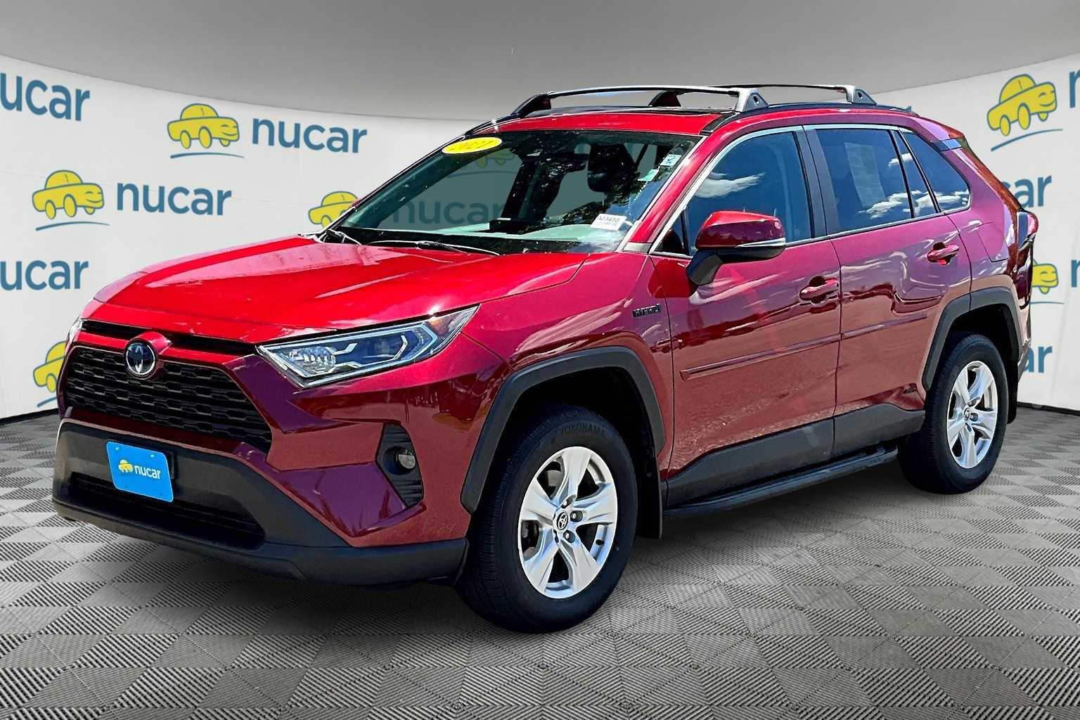 2021 Toyota RAV4 Hybrid XLE - Photo 3