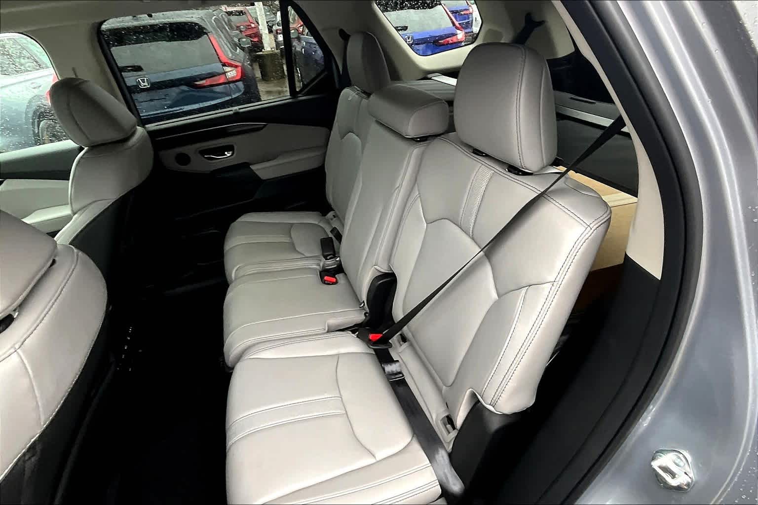 2025 Honda Pilot Touring - Photo 15