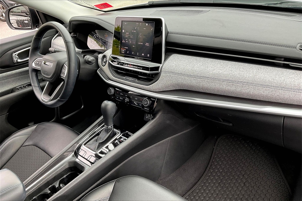 2022 Jeep Compass Latitude - Photo 13