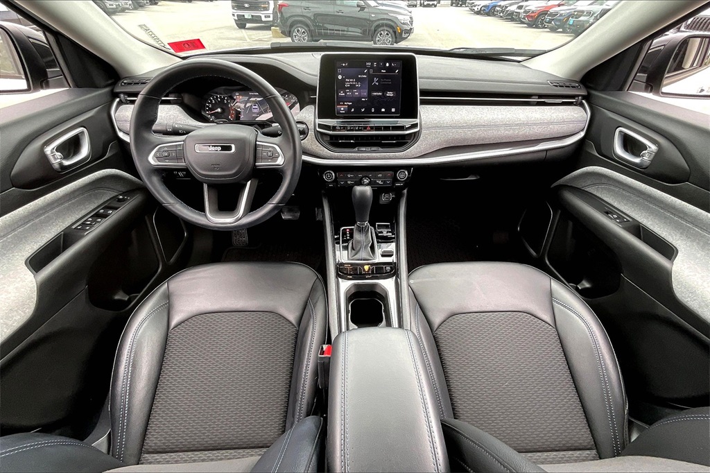 2022 Jeep Compass Latitude - Photo 20