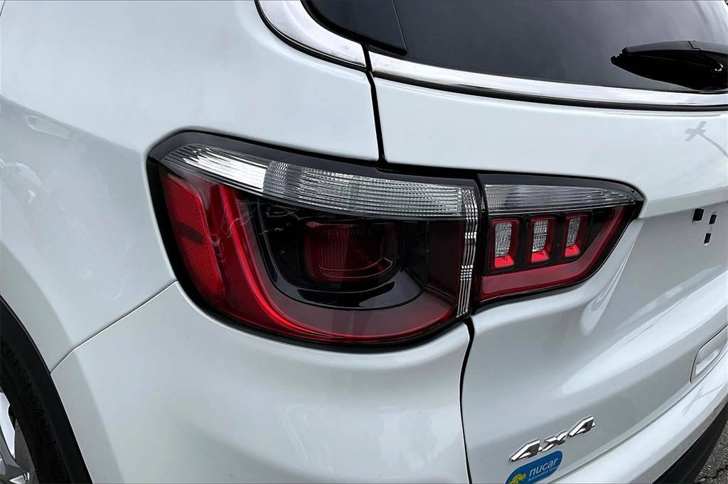 2022 Jeep Compass Latitude - Photo 30